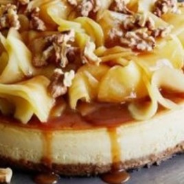 apple-caramel-cheesecake